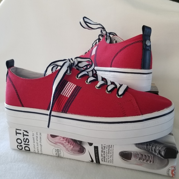 tommy hilfiger brinks platform sneaker